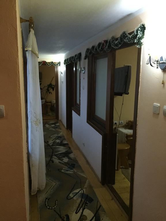 Casa Irinuca Hotel Sadova  Bilik gambar